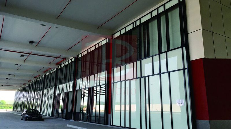 点式幕墙报价清单：设计规范与关键要素解析**